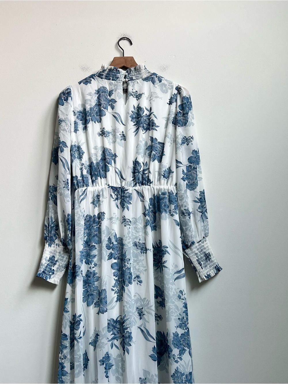 Baltic Born Maxi Dress Blue Floral Luciana Boho Romantic Ethereal Event Whimsy - Picture 15 of 16